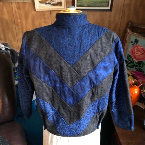 Handmade Quilt Coat - Picture 5 of 10